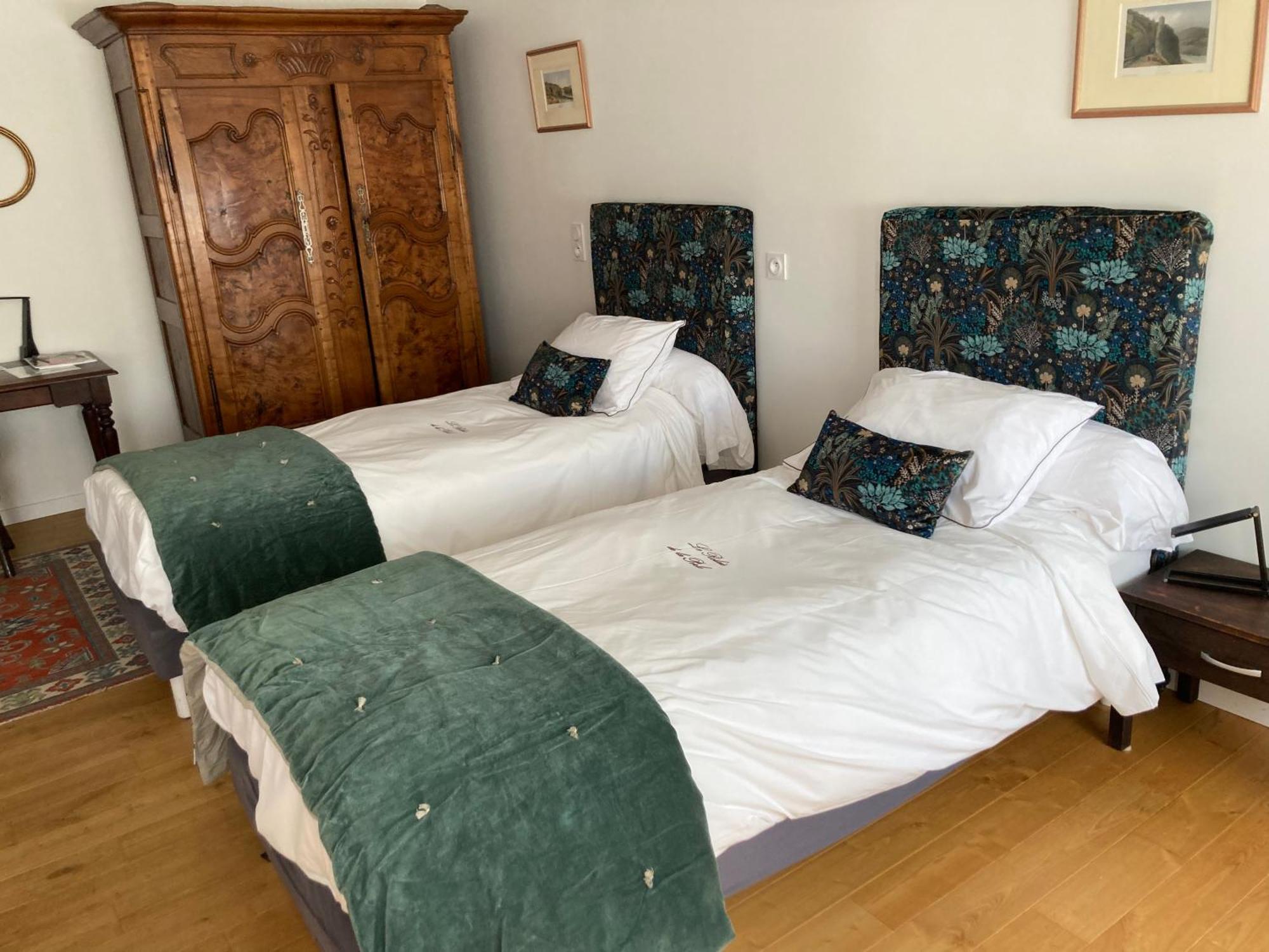 Chambres D'Hotes Le Relais De La Perle Le Vernois Екстериор снимка