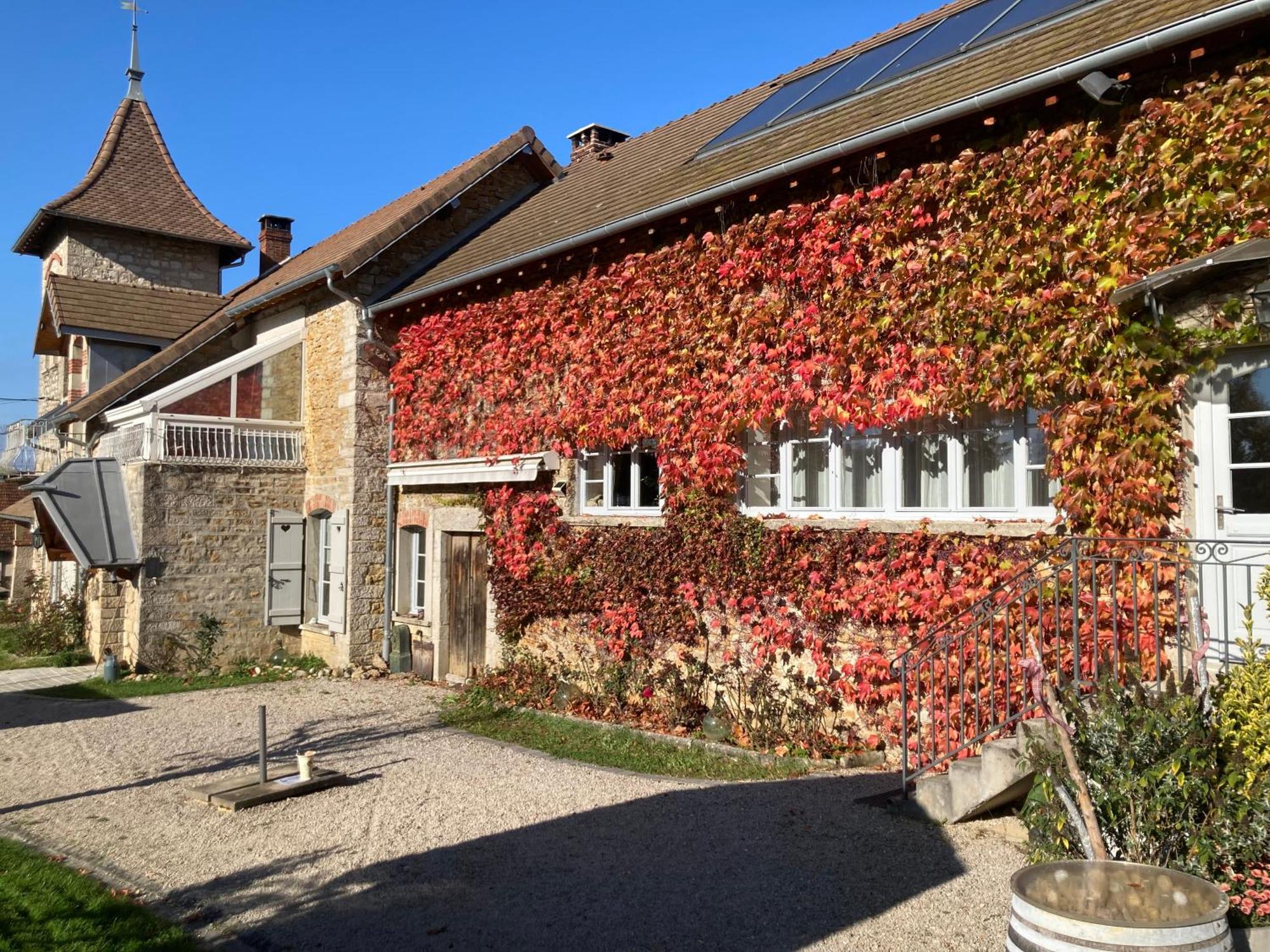 Chambres D'Hotes Le Relais De La Perle Le Vernois Екстериор снимка