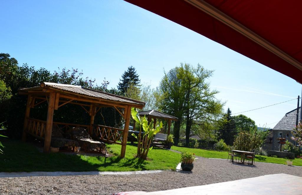 Chambres D'Hotes Le Relais De La Perle Le Vernois Екстериор снимка